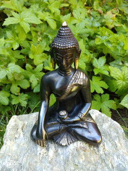 Buddha 15 cm.  &quot;touching the earth&quot; -Angebot