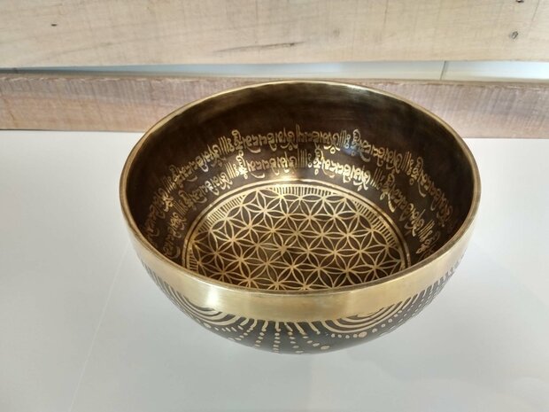  Flower of life singing bowl   23-24 cm